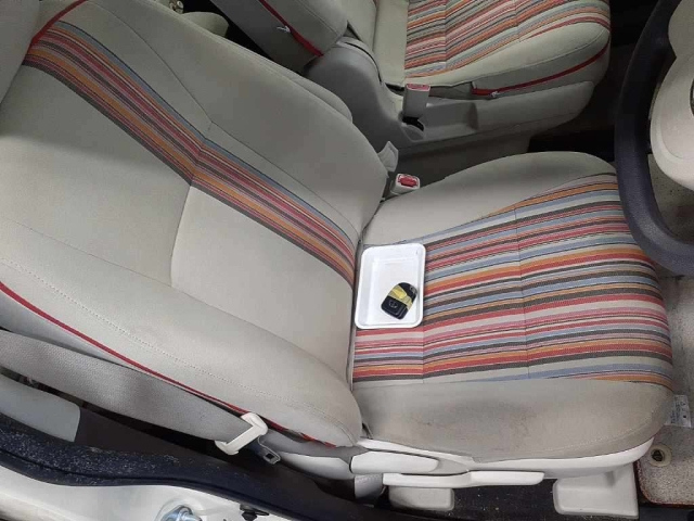 TOYOTA PORTE 2015