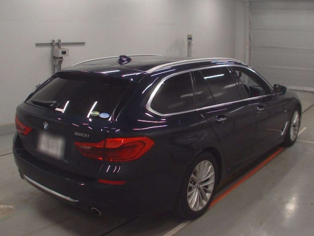BMW 5 SERIES 2017