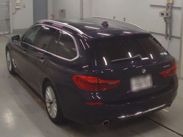 BMW 5 SERIES 2017