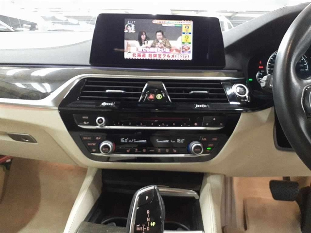 BMW 5 SERIES 2017