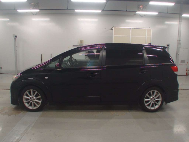 TOYOTA WISH 2009