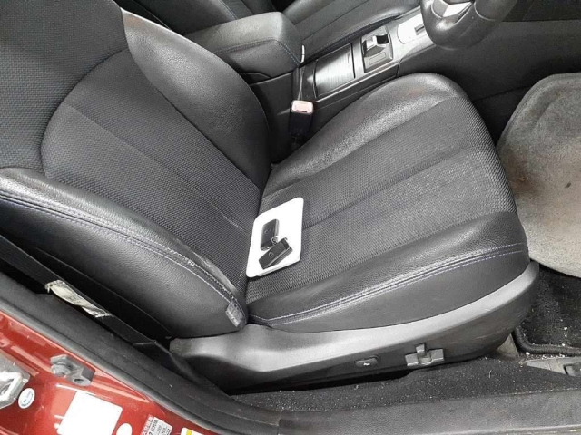 SUBARU LEGACY B4 2012