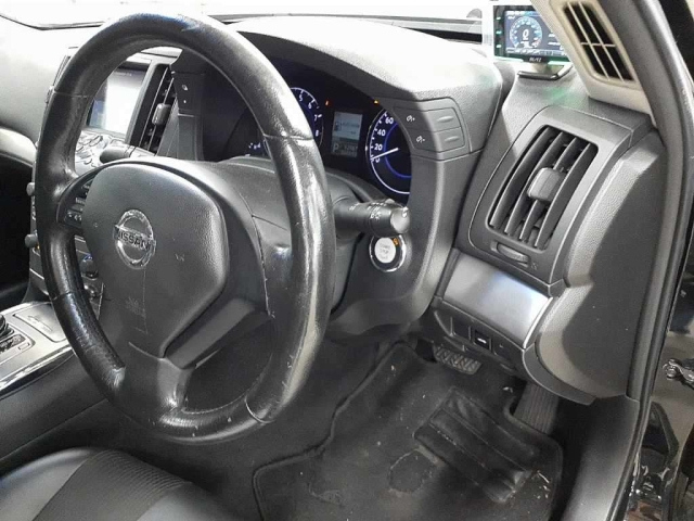 NISSAN SKYLINE 2012
