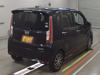 DAIHATSU MOVE 2015