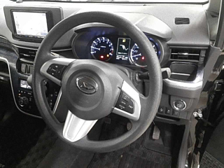 DAIHATSU MOVE 2015
