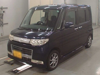 DAIHATSU TANTO 2008