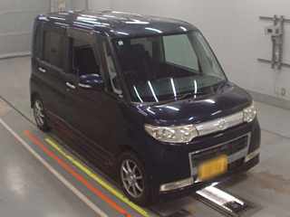 DAIHATSU TANTO 2008