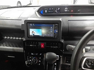 DAIHATSU TANTO 2022