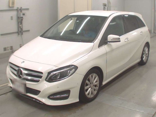 MERCEDES BENZ B CLASS 2015