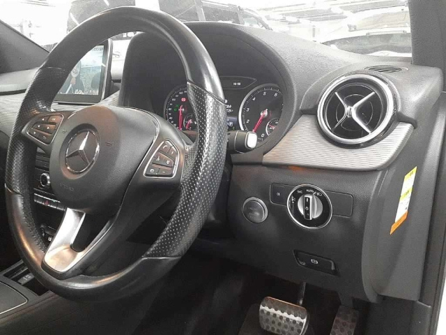 MERCEDES BENZ B CLASS 2015