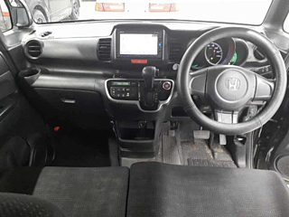 HONDA N BOX 2017