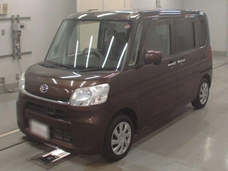 DAIHATSU TANTO 2014