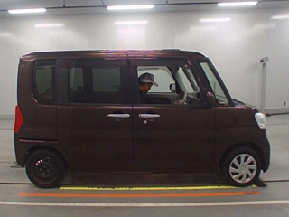 DAIHATSU TANTO 2014