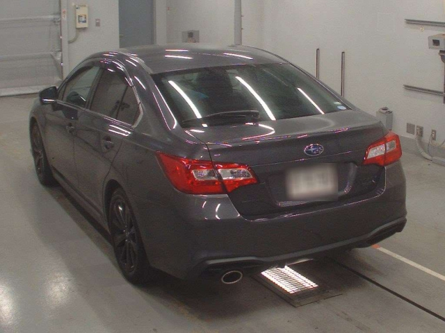 SUBARU LEGACY B4 2020