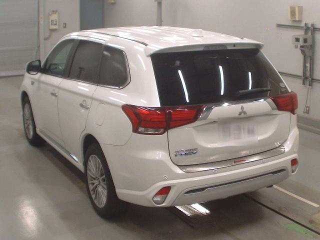 MITSUBISHI OUTLANDER PHEV 2018