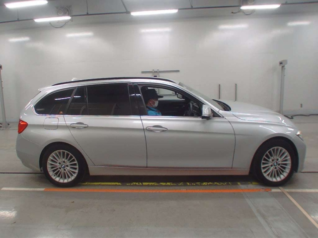 BMW 3 SERIES 2015
