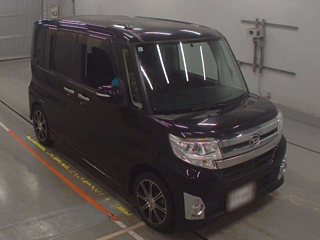 DAIHATSU TANTO 2015