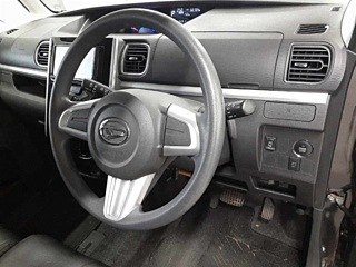 DAIHATSU TANTO 2015