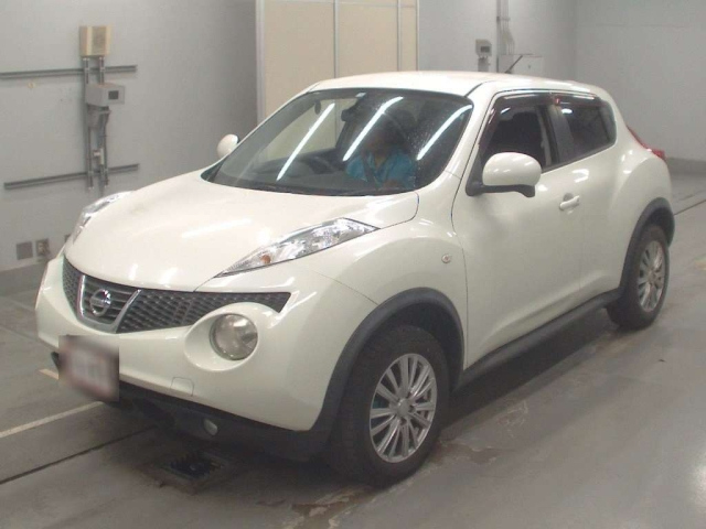 NISSAN JUKE 2012