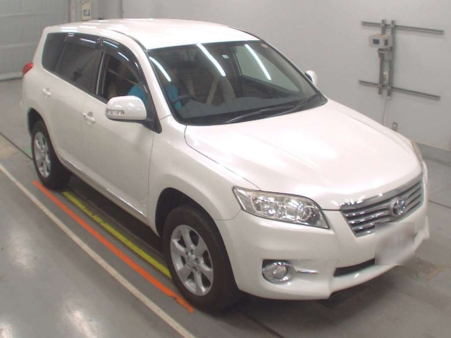 TOYOTA VANGUARD 2011