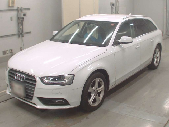 AUDI A4 2013