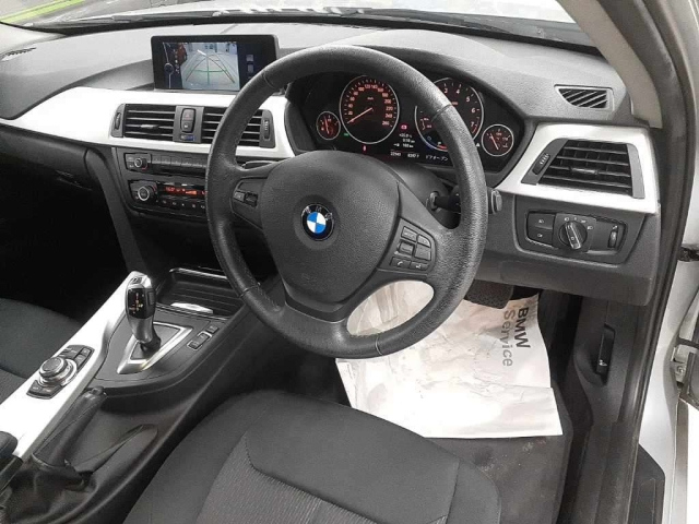 BMW 3 SERIES 2012