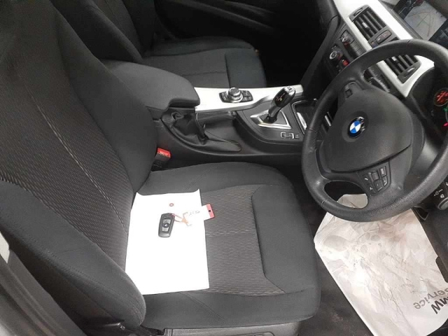 BMW 3 SERIES 2012