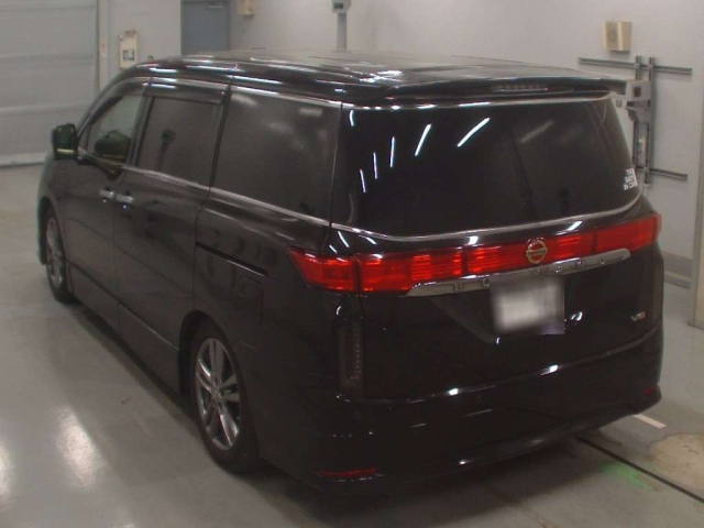 NISSAN ELGRAND 2013