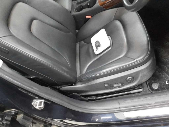 AUDI A4 2012