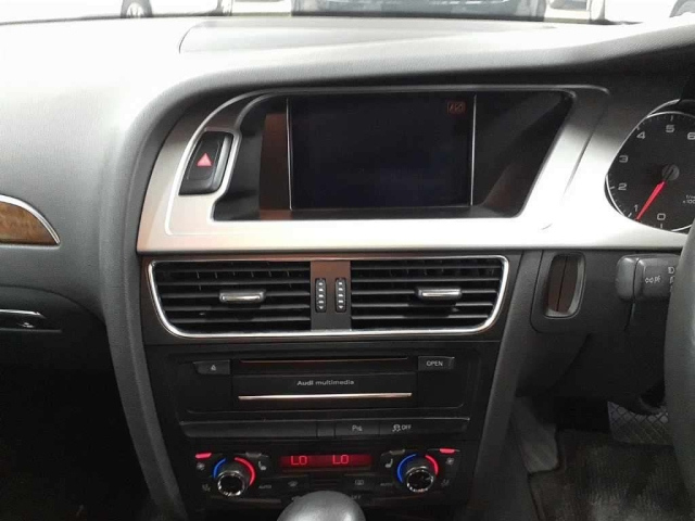AUDI A4 2012