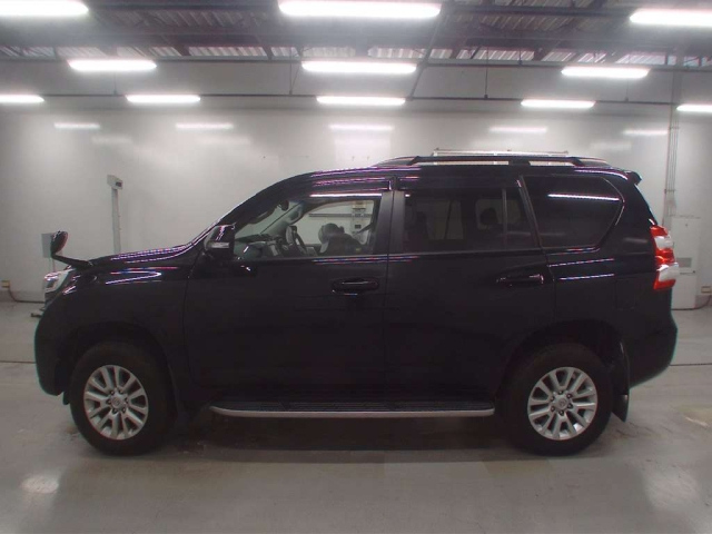 TOYOTA LAND CRUISER PRADO 2015