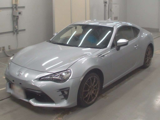 TOYOTA 86 2021