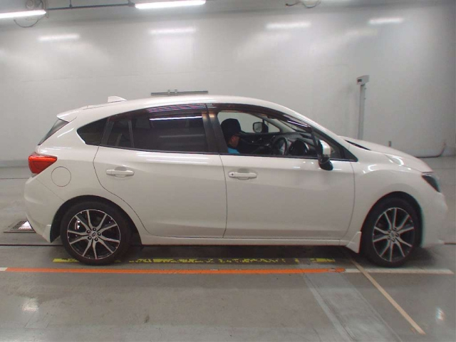 SUBARU IMPREZA 2016