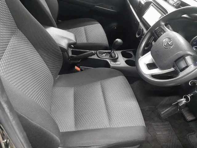 TOYOTA HILUX 2018