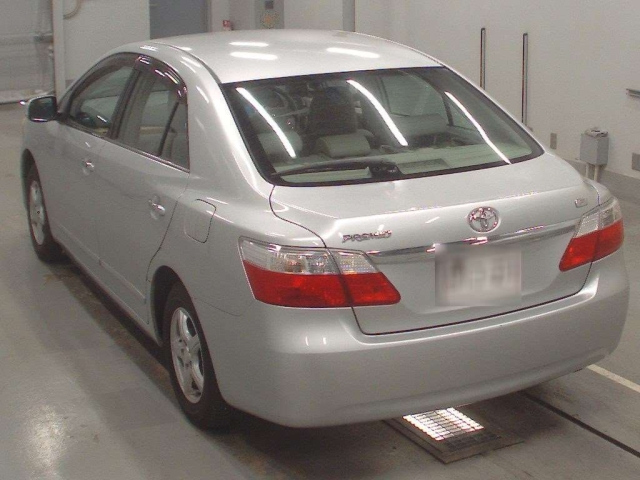 TOYOTA PREMIO 2008
