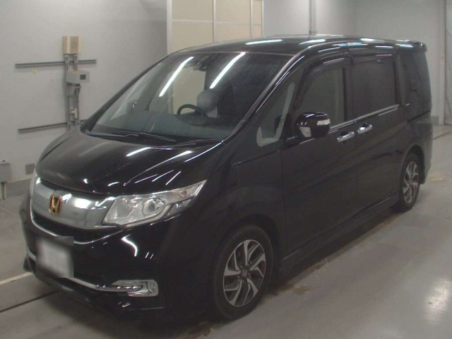 HONDA STEP WAGON 2017