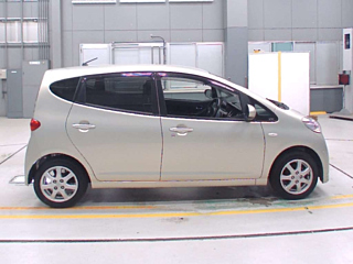 DAIHATSU SONICA 2008