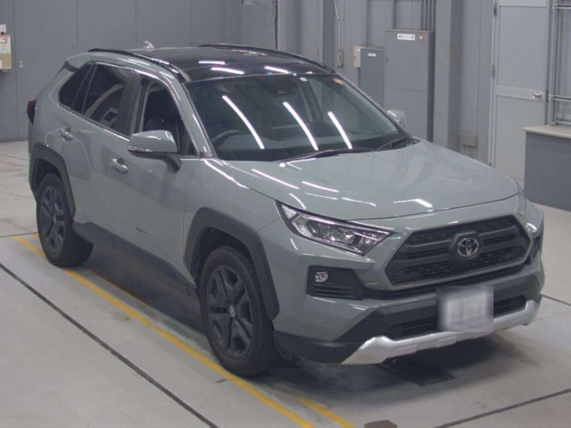 TOYOTA RAV4 2023