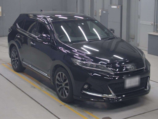 TOYOTA HARRIER 2017
