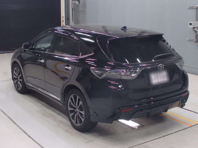 TOYOTA HARRIER 2017