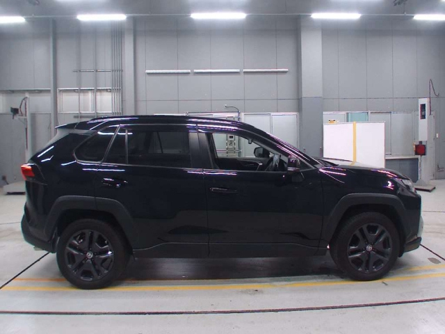 TOYOTA RAV4 2022