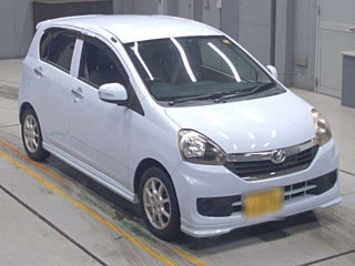 DAIHATSU MIRA E S 2014