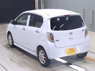 DAIHATSU MIRA E S 2014