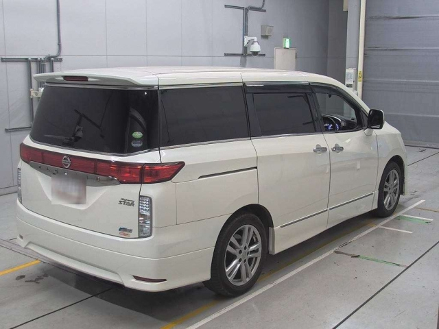NISSAN ELGRAND 2012