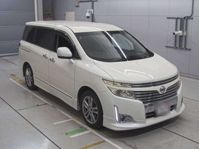 NISSAN ELGRAND 2012