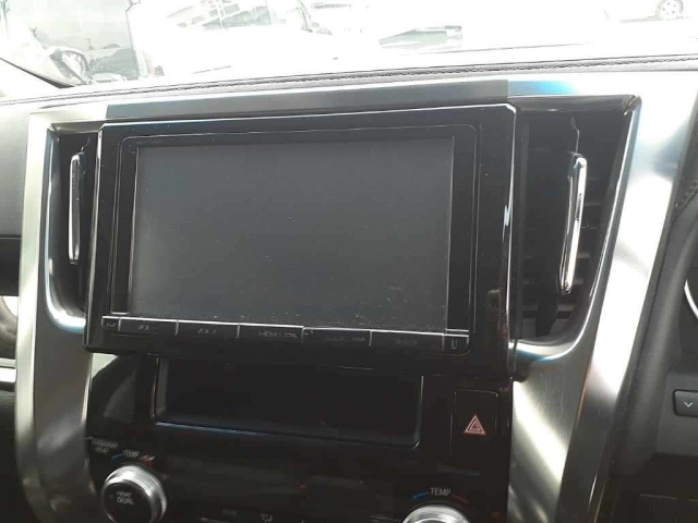 TOYOTA VELLFIRE 2015