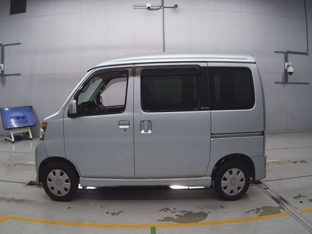 DAIHATSU ATRAI WAGON 2012