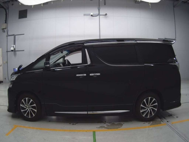 TOYOTA VELLFIRE 2015