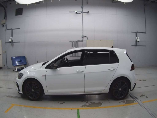 VOLKSWAGEN GOLF 2018