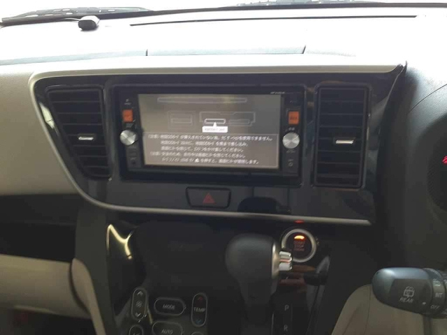 NISSAN DAYZ ROOX 2014
